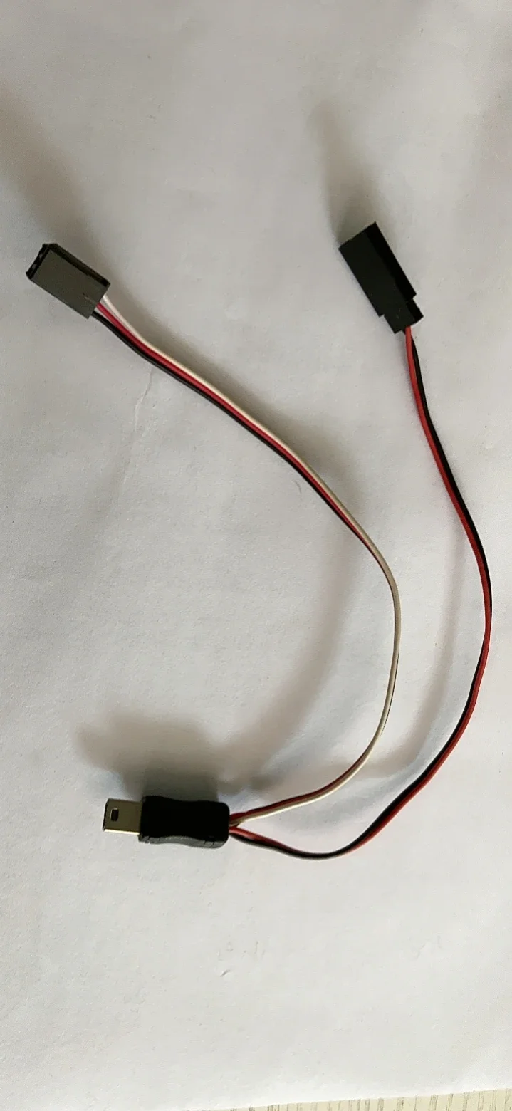 Rc Car Servo - FPV AVミニUSB出力ケーブル電源（JR Futabaサーボ）ワイヤーアダプター GoPro Hero、runcam 2、スポーツカメラ、RCカー、ジンバル、VTX用
